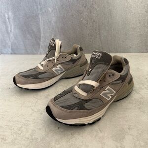 New Balance Sneakers